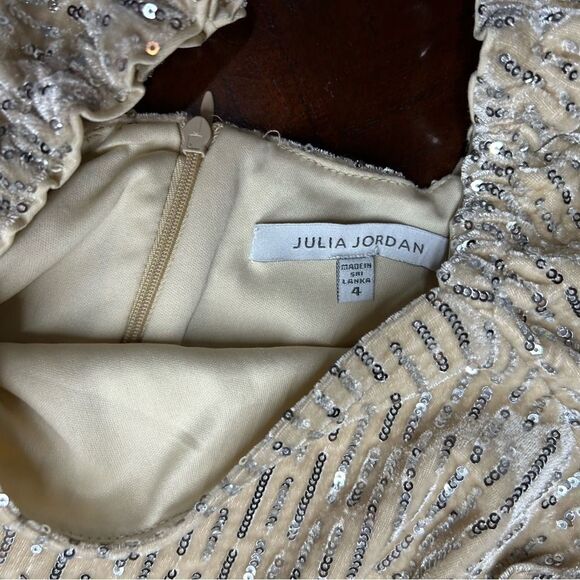 Julia Jordan Women's Puff Sleeve Velvet Sequin Sheath Dress - Picture 5 of 8